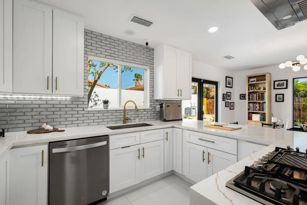 1980 N Los Alamos Road, Palm Springs, CA 92262 - Image #1