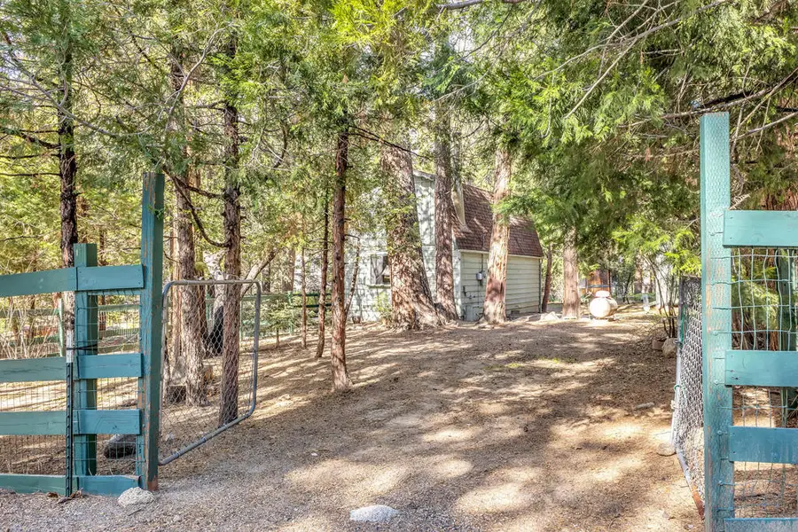 54820 S Circle Drive, Idyllwild, CA 92549 - Image #2