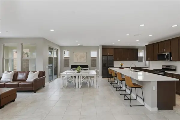 73721 Raphael Drive, Palm Desert, CA 92211