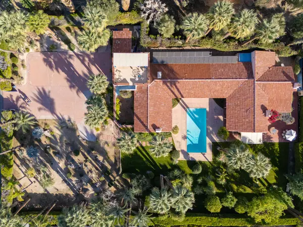 1050 N Cahuilla Road, Palm Springs, CA 92262