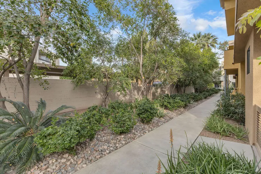 910 E Palm Canyon Drive #101, Palm Springs, CA 92264 - #2