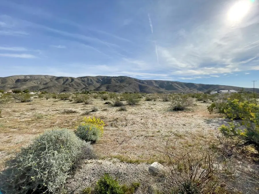 5 Wide Canyon Road, Desert Hot Springs, CA 92241 - #2