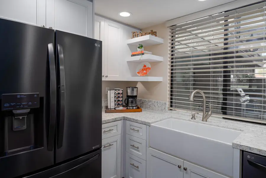 6 Sunrise Drive, Rancho Mirage, CA 92270 - #3