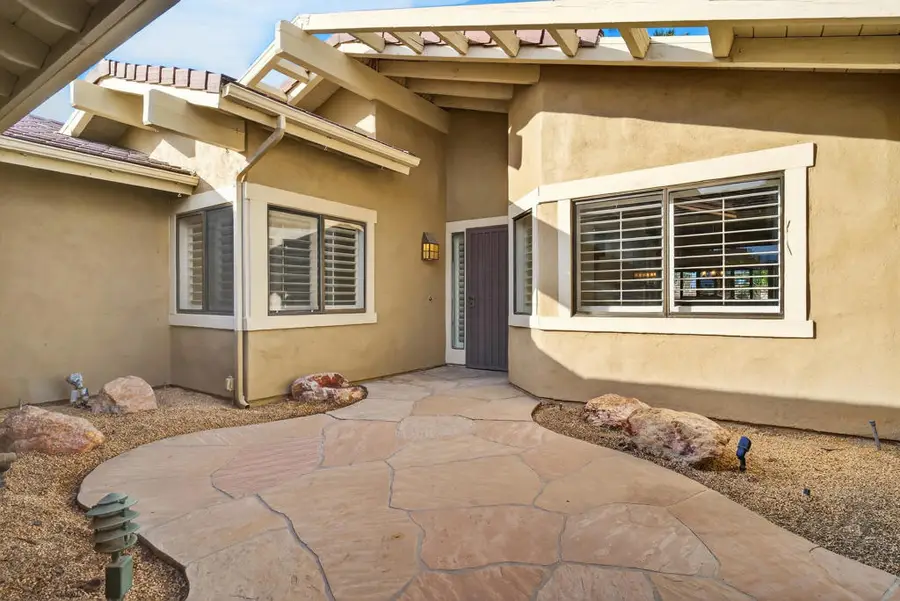 324 Sundance Circle, Palm Desert, CA 92211 - #2