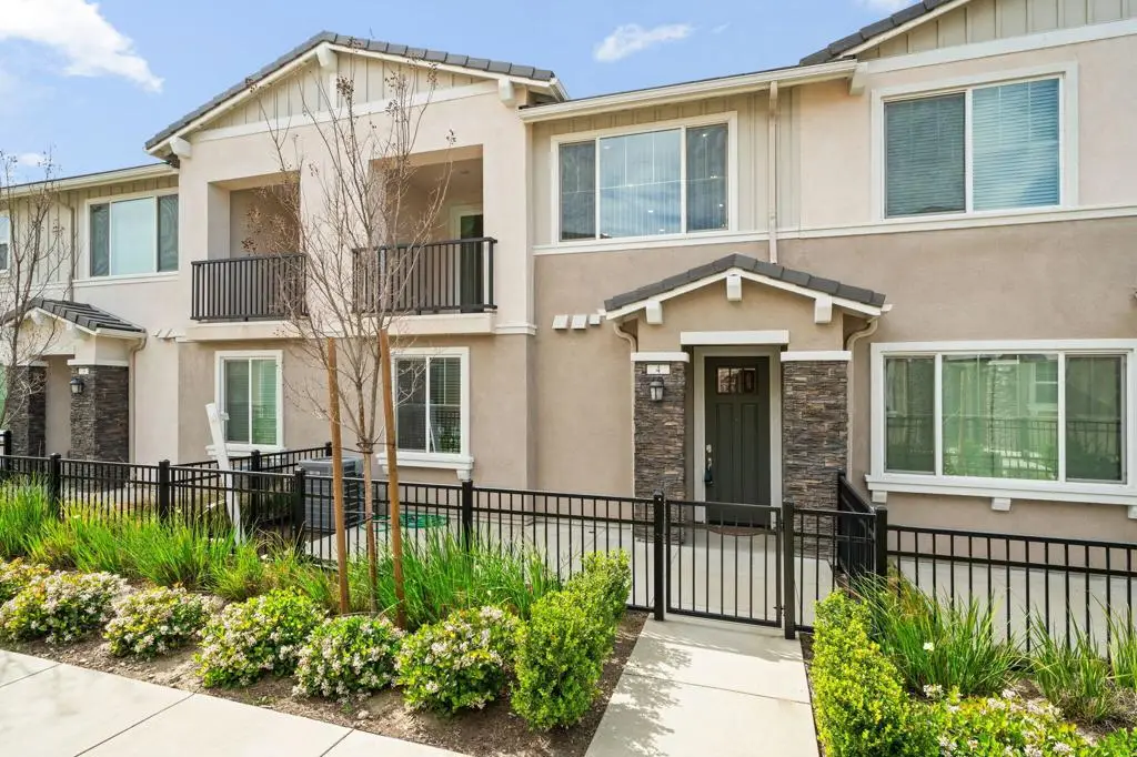 16650 Wyndham Lane #4, Fontana, CA 92336 - #1