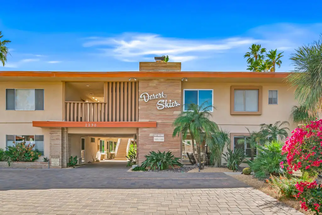 2290 S Palm Canyon Drive #17, Palm Springs, CA 92264 - #1
