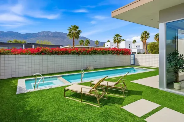 542 Skylar Lane, Palm Springs, CA 92262