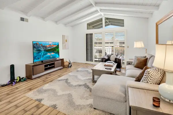 1050 E Ramon Road #64, Palm Springs, CA 92264