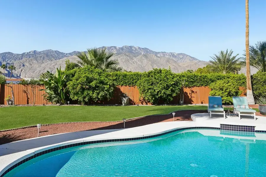 835 N Farrell Drive, Palm Springs, CA 92262 - #2