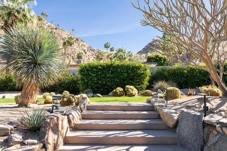 2350 S Araby Drive, Palm Springs, CA 92264 - #3