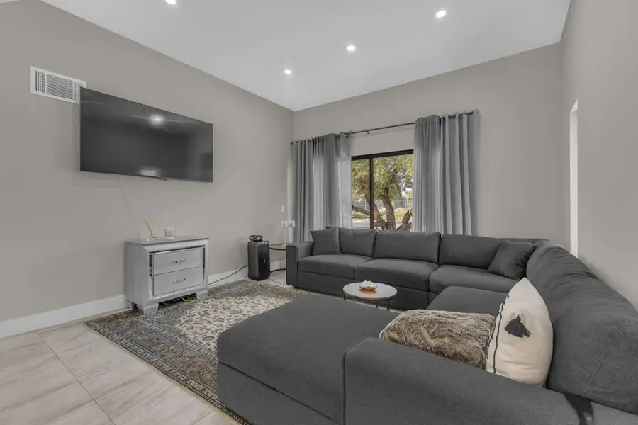 5803 Los Santos Drive #19, Palm Springs, CA 92264 - #2