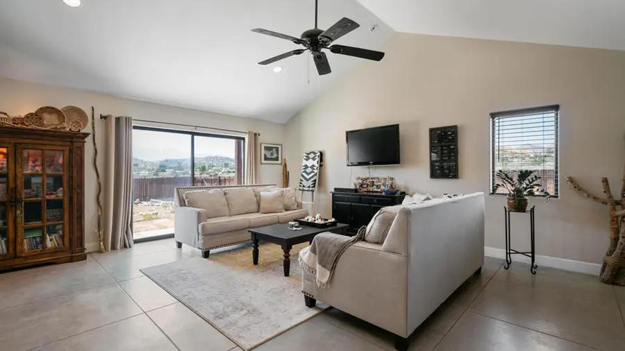 11365 Hess Boulevard, Morongo Valley, CA 92256 - #3