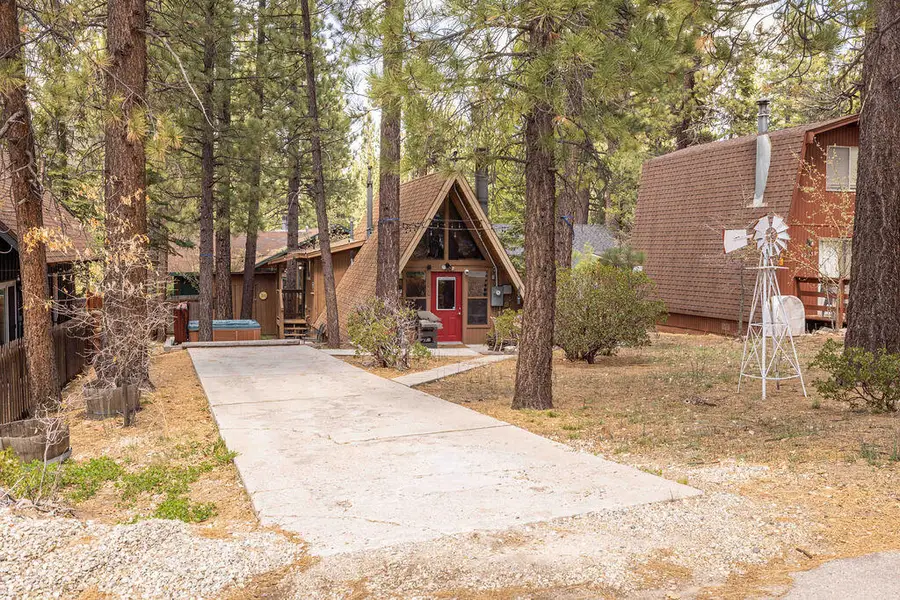 42532 Willow Avenue, Big Bear, CA 92315 - #2