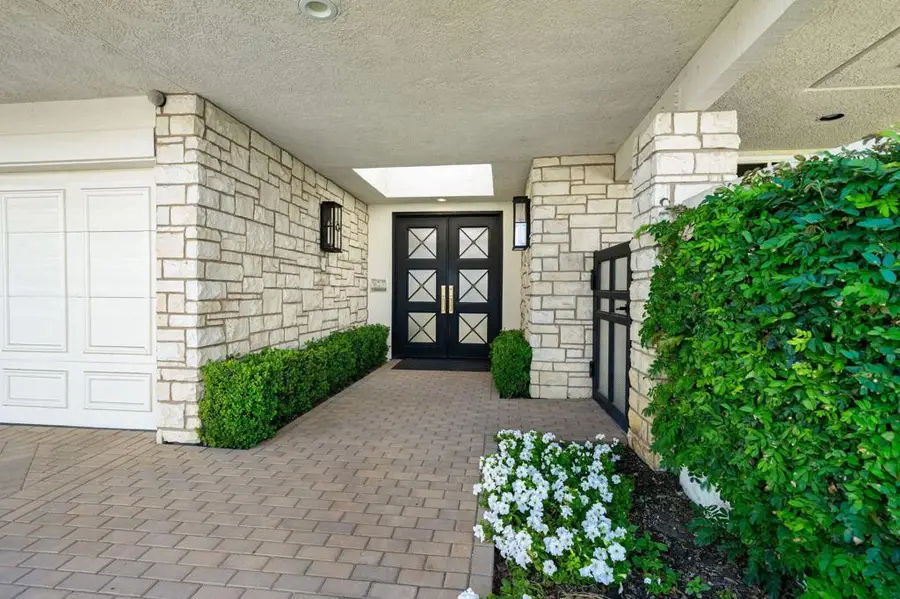 74 Mayfair Drive, Rancho Mirage, CA 92270 - #2