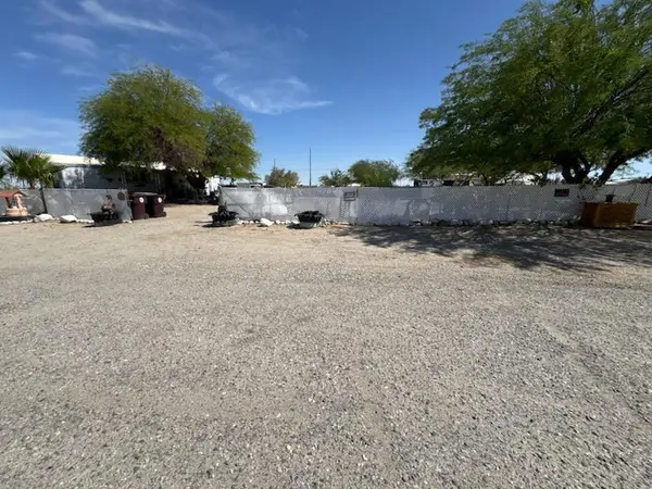 1251 Huntington Avenue, Thermal, CA 92274