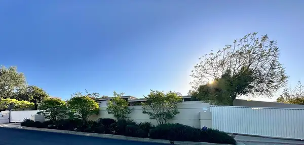 1046 Somera Road, Los Angeles, CA 90077