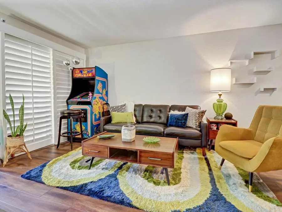 701 Los Felices Circle W #114, Palm Springs, CA 92262 - #3