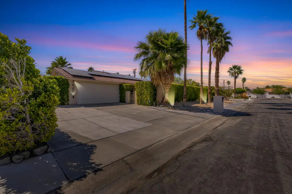 2355 W Nicola Road, Palm Springs, CA 92262 - #1