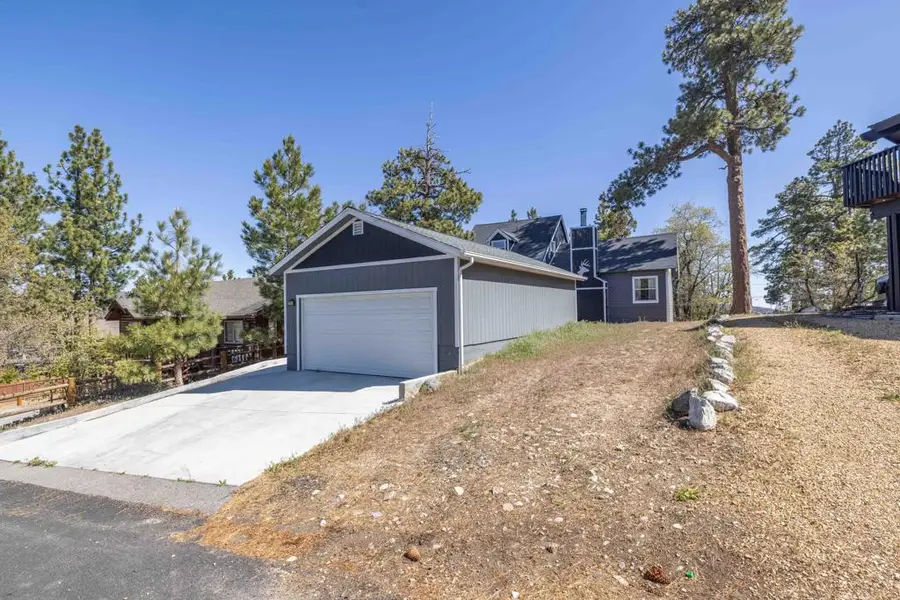 721 Villa Grove Avenue, Big Bear City, CA 92314 - #2