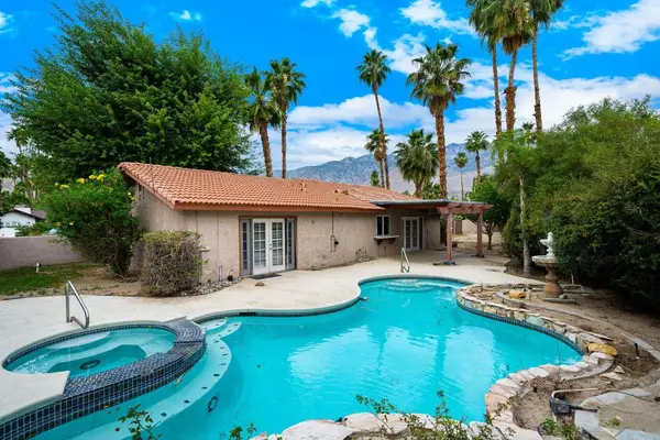 3174 E Cajon Circle, Palm Springs, CA 92264