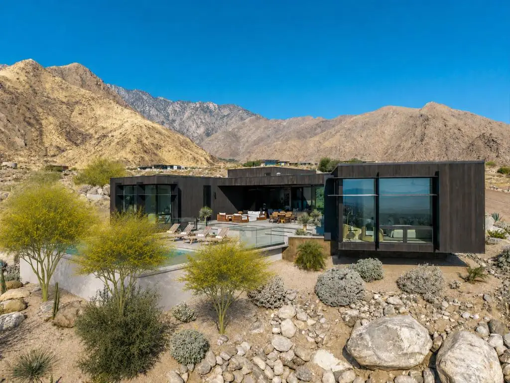 2085 Desert Flower Court, Palm Springs, CA 92262 - #1