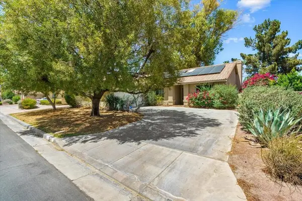 73816 White Sands Drive, Thousand Palms, CA 92276