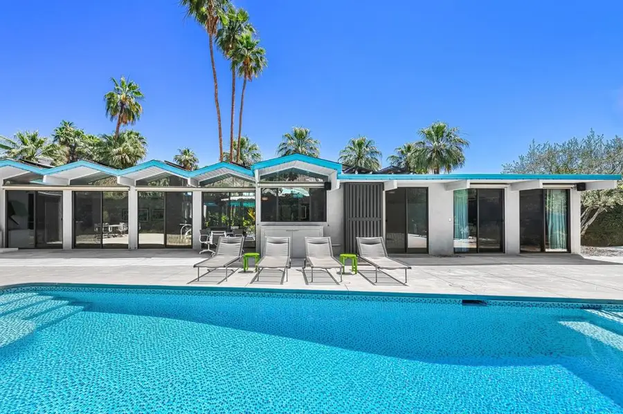 803 N Via Monte Vista, Palm Springs, CA 92262 - #2