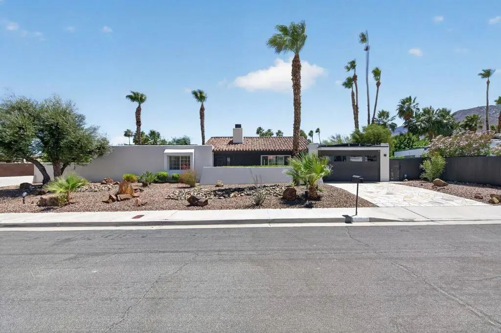 1055 E Louise Drive, Palm Springs, CA 92262 - #1