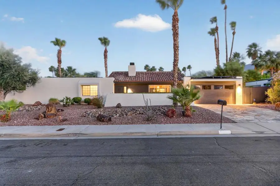 1055 E Louise Drive, Palm Springs, CA 92262 - #2