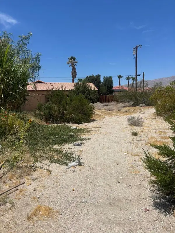 66660 Mesquite Avenue, Desert Hot Springs, CA 92240