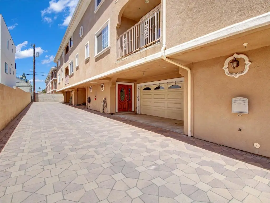 1617 W 208th Street Street #2, Torrance, CA 90501 - #1