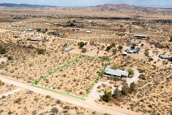 207 Onaga Trail, Joshua Tree, CA 92252