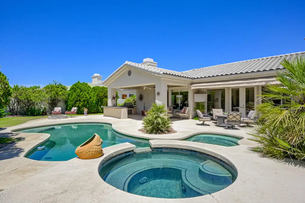 19 Scarborough Way, Rancho Mirage, CA 92270 - #1