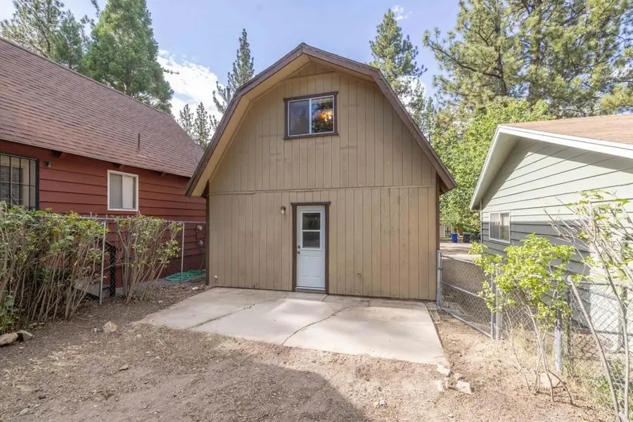 1016 Robinhood Boulevard, Big Bear City, CA 92314 - #3
