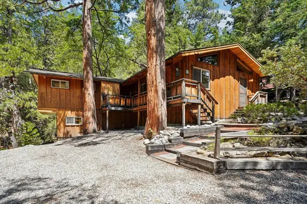 25425 Skyline Way, Idyllwild, CA 92549