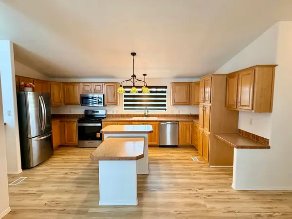 14777 Palm Dr Drive #69, Desert Hot Springs, CA 92240