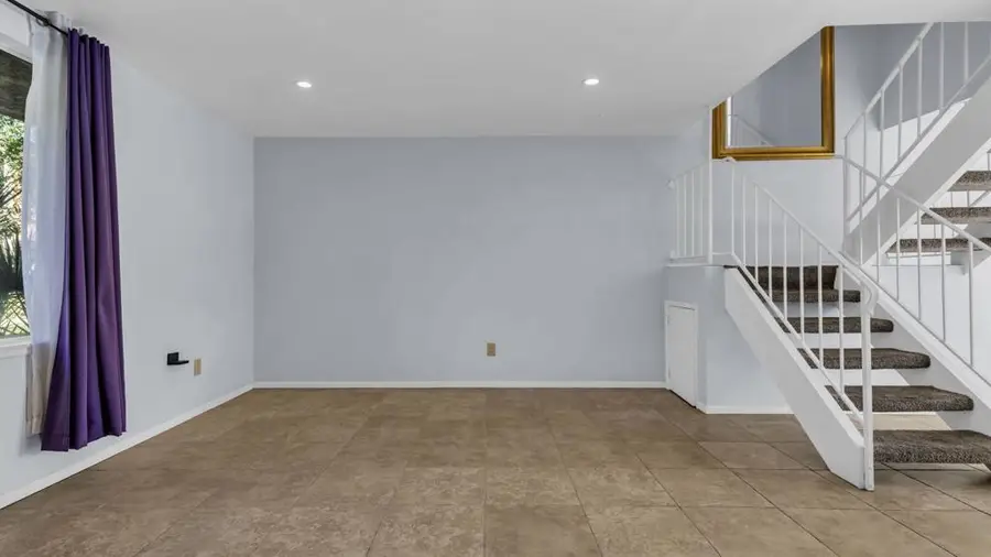 266 E Via Escuela #G, Palm Springs, CA 92262 - #3