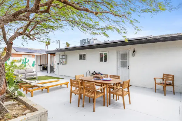 394 W Bon Air Drive, Palm Springs, CA 92262