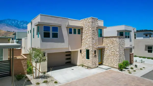 2667 Maverick Lane, Palm Springs, CA 92264