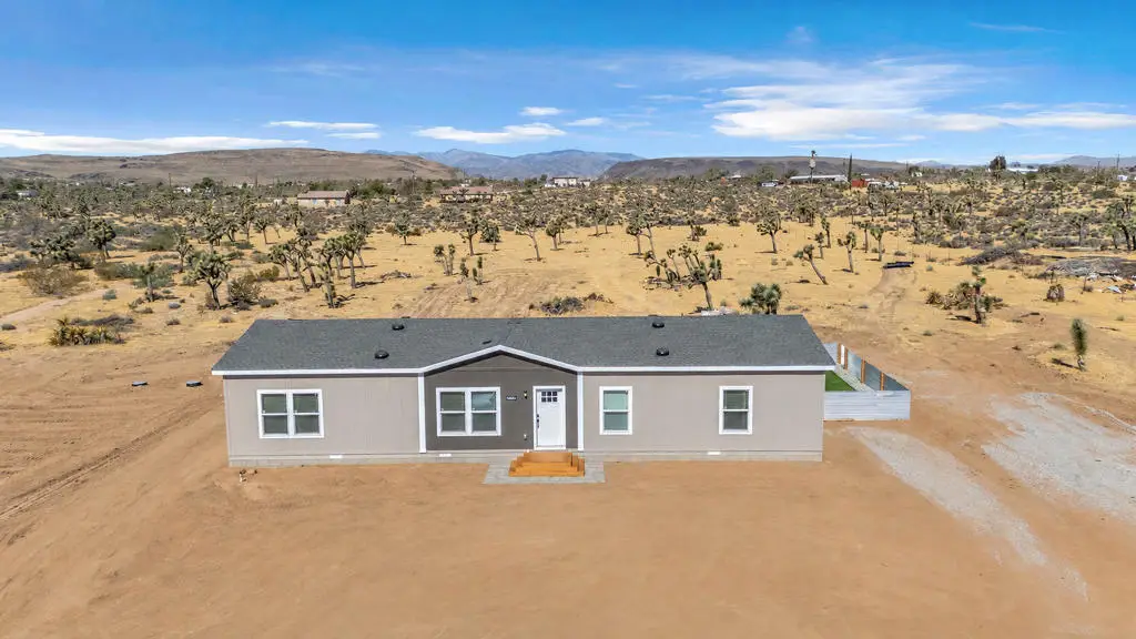 3470 Warren Vista Avenue, Yucca Valley, CA 92284 - #1