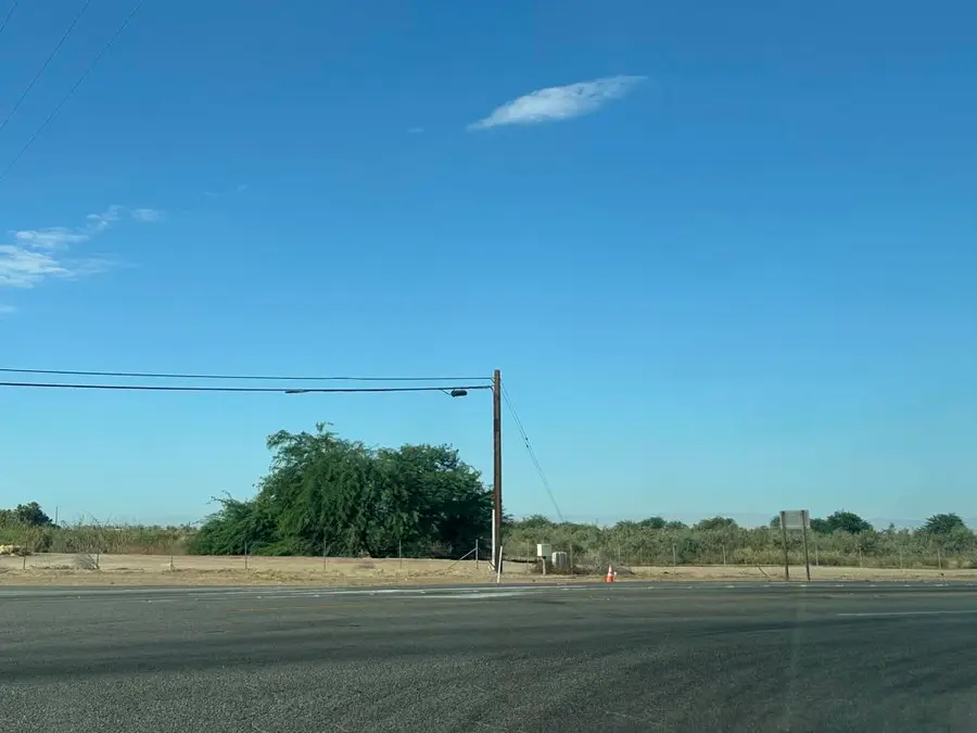 1102 Baughman Road, Westmorland, CA 92281 - #2