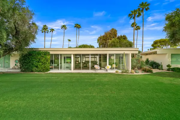 32 Lakeview Circle, Palm Springs, CA 92264