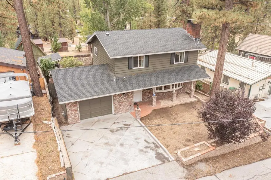 39935 Trail Of The Whispering Pines, Big Bear, CA 92315 - #2