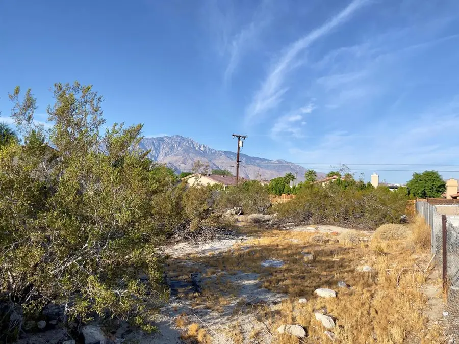 1 Avenida Atezada, Desert Hot Springs, CA 92240 - #2