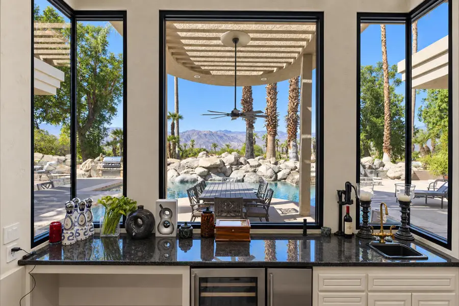 25 Avenida Andra, Palm Desert, CA 92260 - #2