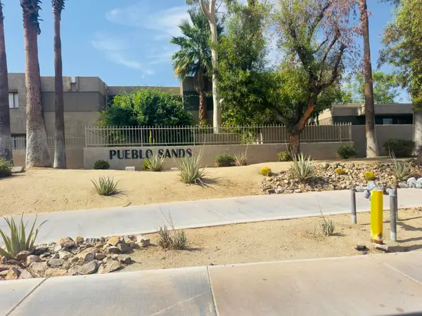 454 Bradshaw Lane #42, Palm Springs, CA 92262