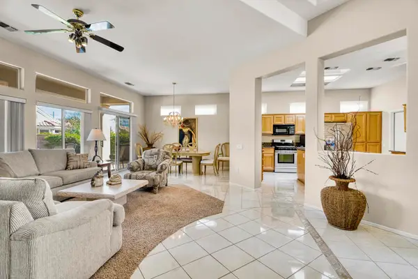 78902 Fountain Hills Drive, Palm Desert, CA 92211