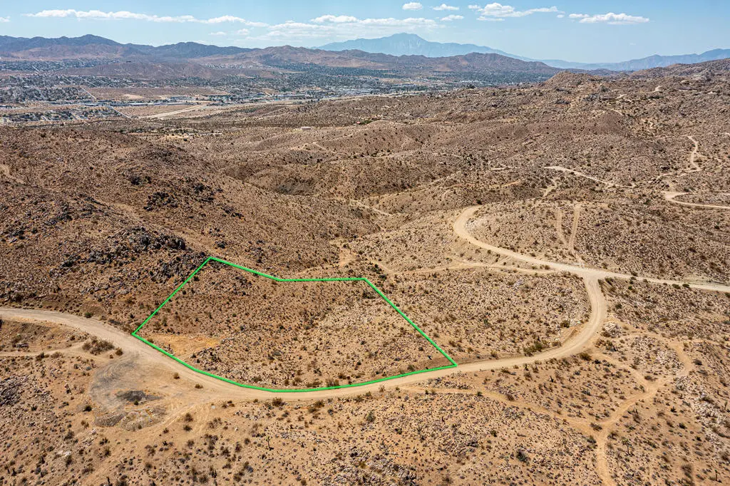 207 Serin Drive, Yucca Valley, CA 92284 - #1