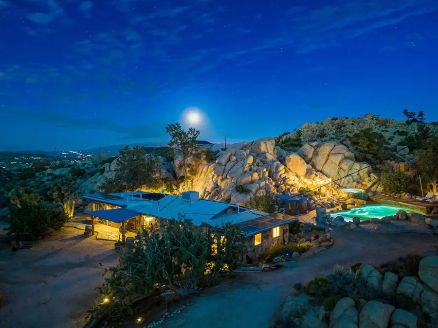 5845 Cholla Avenue, Yucca Valley, CA 92284 - #3