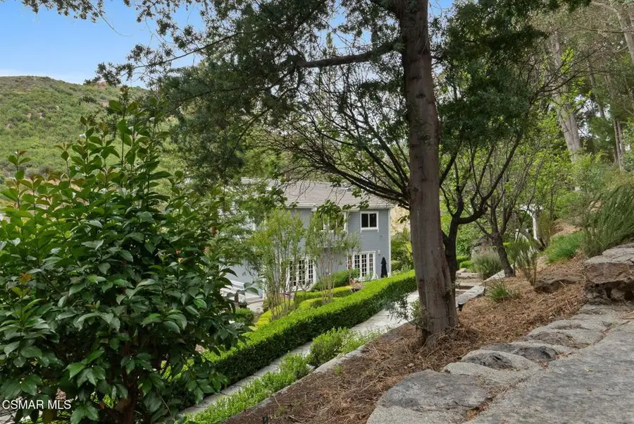 1561 Lookout Drive, Agoura Hills, CA 91301 - Image #3